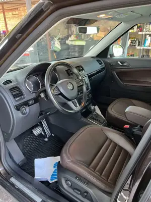 Skoda Yeti Yeti 1.4 TSI 4x4 DSG Drive Bild 4