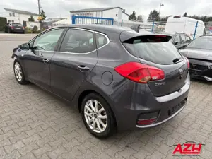Kia Ceed / cee'd 1.6 Benzin, EURO6, Edition UEFA Euro 2016 Bild 5