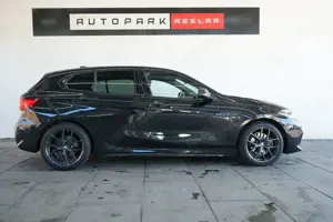 BMW 118 i M Sport Aut./Shadow Line/LED/AHK/CAM/18z