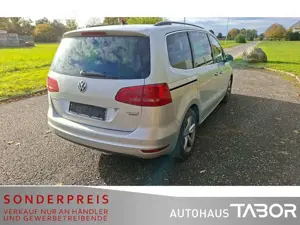 Volkswagen Sharan 2.0 TDI DSG CL Navi Kamera PDC LM SHZ Bild 4