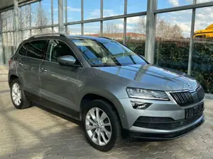 Skoda Karoq 2.0d 4x4 DSG Virtual/LED/Leder/ACC/AHK/R-K Bild 2