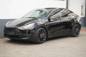 Tesla Model Y Performance *1. Hand*unfallfrei*