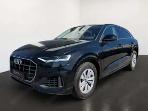 Audi Q8 55 TFSI e quattro VirtualCockpit+Bluetooth+ Connec