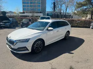 Skoda Octavia Combi First Edition Standheizung