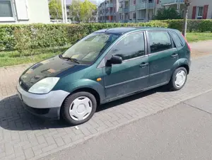 Ford Fiesta 1.4 TDCI Ghia ( TÜV 04/2027 )