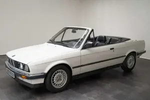 BMW 320 i Cabriolet Automatik