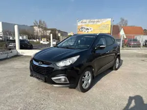 Hyundai iX35 Premium 4x4 Leder Navi 4xSHZ AHK PDC Kamera