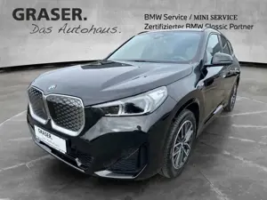 BMW iX1 xDrive30 M Sportpaket UPE: *67.390,01,--
