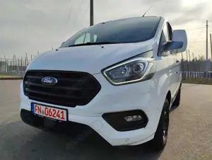 Ford Transit Custom 280 L1 Trend / BOTT REGALAUSBAU /FLÜGELTÜREN