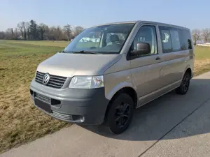Volkswagen T5 Transporter