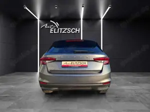 Skoda Fabia TSI Style LED Navi AID ACC RFK SH LM Bild 4