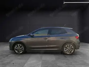 Skoda Fabia TSI Style LED Navi AID ACC RFK SH LM Bild 2