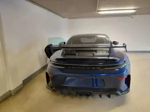 Porsche 992 911 992.2 GT3 Facelift/blau-sw/Mtx/Lift/18W/21 Bild 4