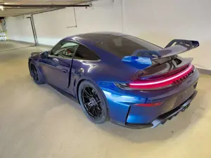 Porsche 992 911 992.2 GT3 Facelift/blau-sw/Mtx/Lift/18W/21 Bild 5