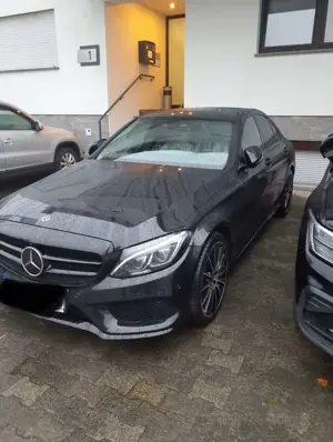 Mercedes-Benz C 220 d 4Matic 9G-TRONIC AMG Line