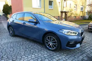 BMW 120 1 Limousine 120 d xDrive Sport Line Bild 3