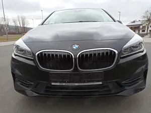 BMW 225 xe i Perfom Sport Line Pano Harman H.-Up Teilleder Bild 2