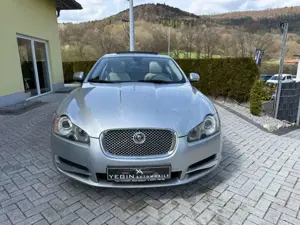 Jaguar XF 5.0 V8 Premium Luxury-HU bis 07/2027 Bild 3