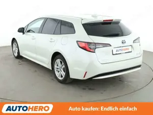 Toyota Corolla 1.8 Hybrid Design Aut*NAVI*ACC*CAM*PDC*SHZ* Bild 4