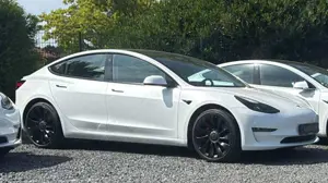 Tesla Model 3 Model 3 Performance Langstreckenbatt. Allradantrieb Dual Motor Performance