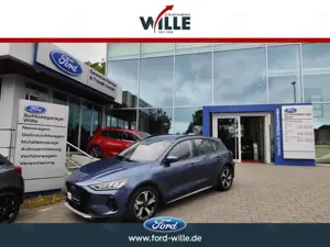 Ford Focus Active ACC LED Kamera Sound-System BO