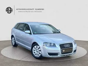 Audi A3 Sportback 1.6 Attraction*Automatik*SitzHzg*