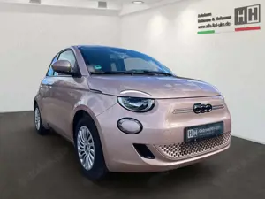 Fiat 500 42 kWh, Tempomat, CarPlay, Spurhalteassistent Bild 2