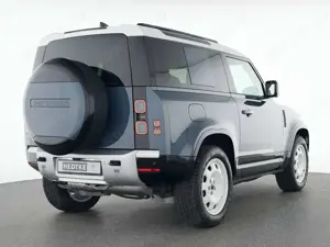 Land Rover Defender 90 D250 X-Dynamic SE *Country Pack* Bild 2