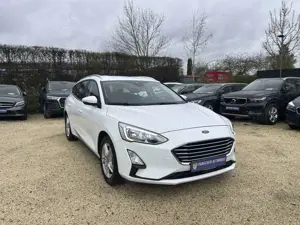 Ford Focus Turnier Cool  Connect Aut. AHK+KAMERA+LED+SPURAS.