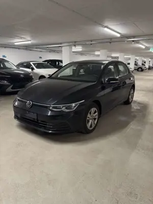 Volkswagen Golf 1.0 eTSI OPF DSG Life