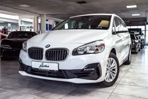 BMW 218 *TÜVneu*PDC*