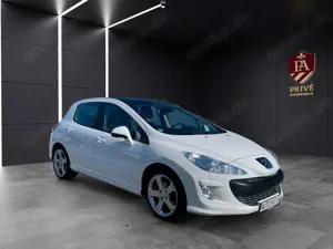 Peugeot 308 Platinum 1.Hand~Automatik~Panorama~Xenon