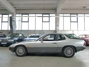 Porsche 924 924 turbo 1