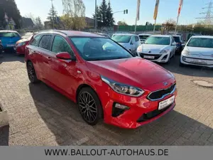 Kia Ceed SW / cee'd SW *2.HAND*KLIMA*SPUR*NAVI* Bild 2