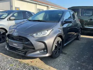 Toyota Yaris Hybrid Teamplayer / CarPlay  Android Auto / Kamer