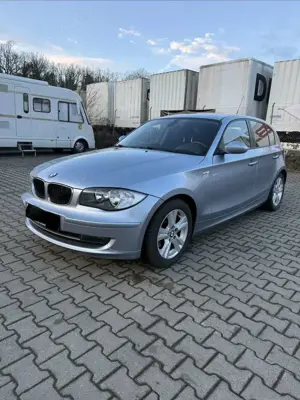 BMW 118 118i TÜV Neu, Scheckheftgepflegt, Automatik