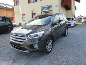 Ford Kuga Titanium AWD  Automatik ATM 23000km