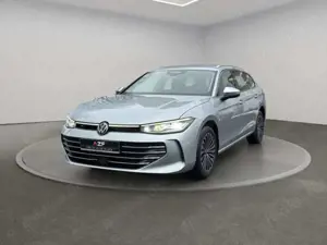 Volkswagen Passat Variant Elegance 2.0 TDI DSG LED+HUD+AHK Bild 2