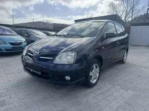 Nissan Almera Tino Acenta plus 1.8 16V / Klimaautomatik/kamera