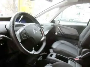 Citroen C4 Picasso C4 GrandSpacetourer 1.5HDI Aut 7Sitze Navi/AHK/S Bild 5