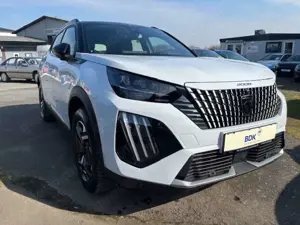 Peugeot 2008 Hybrid 145 GT e-DSC -LED -Kamera360 -Navi -LM -uvm