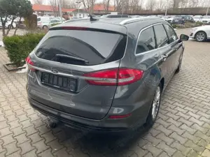Ford Mondeo Kombi Titanium TDi150 Auto LED/NAV/el.AHK Bild 4