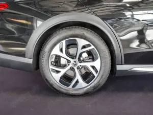 Mercedes-Benz E 220 E 220 d T 4M All-Terrain Burmester Pano AHK 360° Bild 2