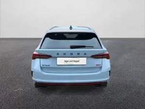 Skoda Octavia Combi RS 2,0 TSI 195 kW DSG Bild 4