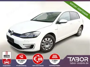 Volkswagen Golf VII e- LED Nav PDC ACC SHZ AppCo LM16Z