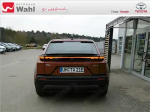 Toyota C-HR+ 165 kW Teamplayer Bild 4