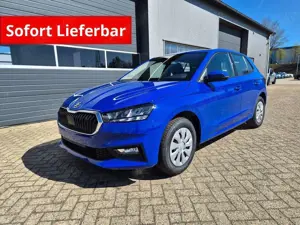 Skoda Fabia 1.0 TSI 95PS Selection 5-türig Rückf.Kamera Parkse