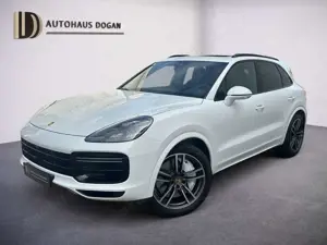 Porsche Cayenne Turbo *Chrono*Pano*Burmester*Nachtsicht*