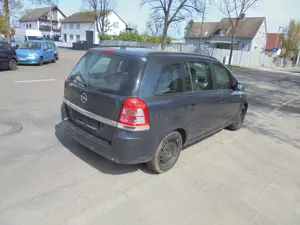 Opel Zafira Bild 5