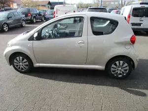 Toyota Aygo Aygo  3-Türer Calvin Klein  Klima Scheckheft